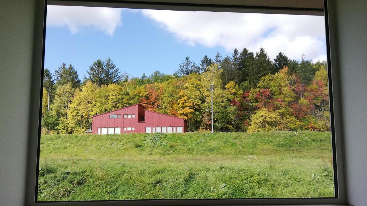 Hotel Hanafuji Inn Nakafurano Dış mekan fotoğraf