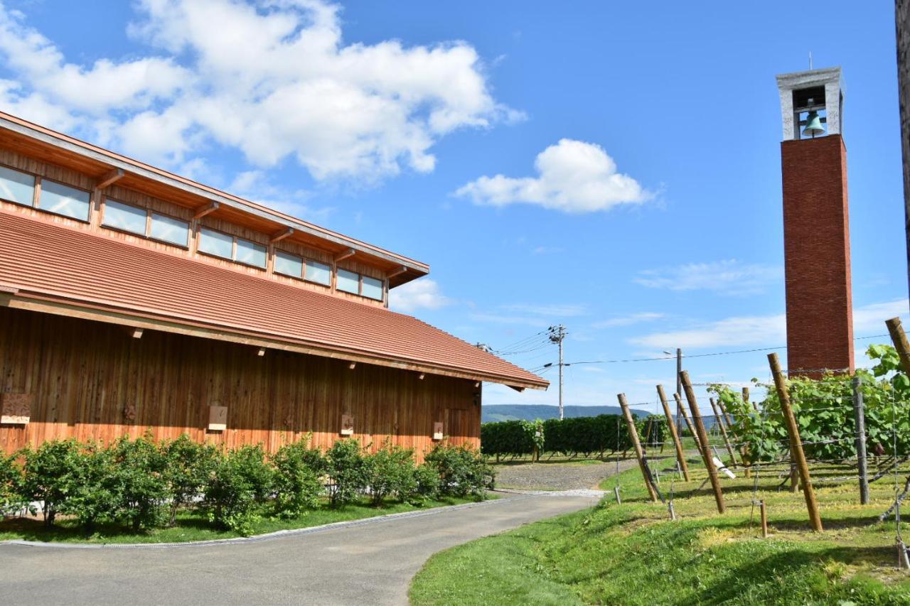 Hotel Hanafuji Inn Nakafurano Dış mekan fotoğraf
